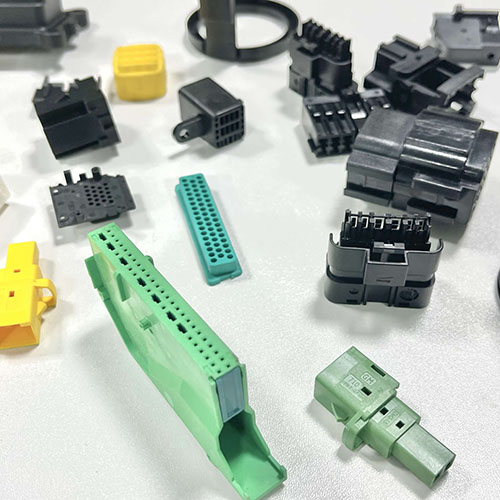 Terminal plastic